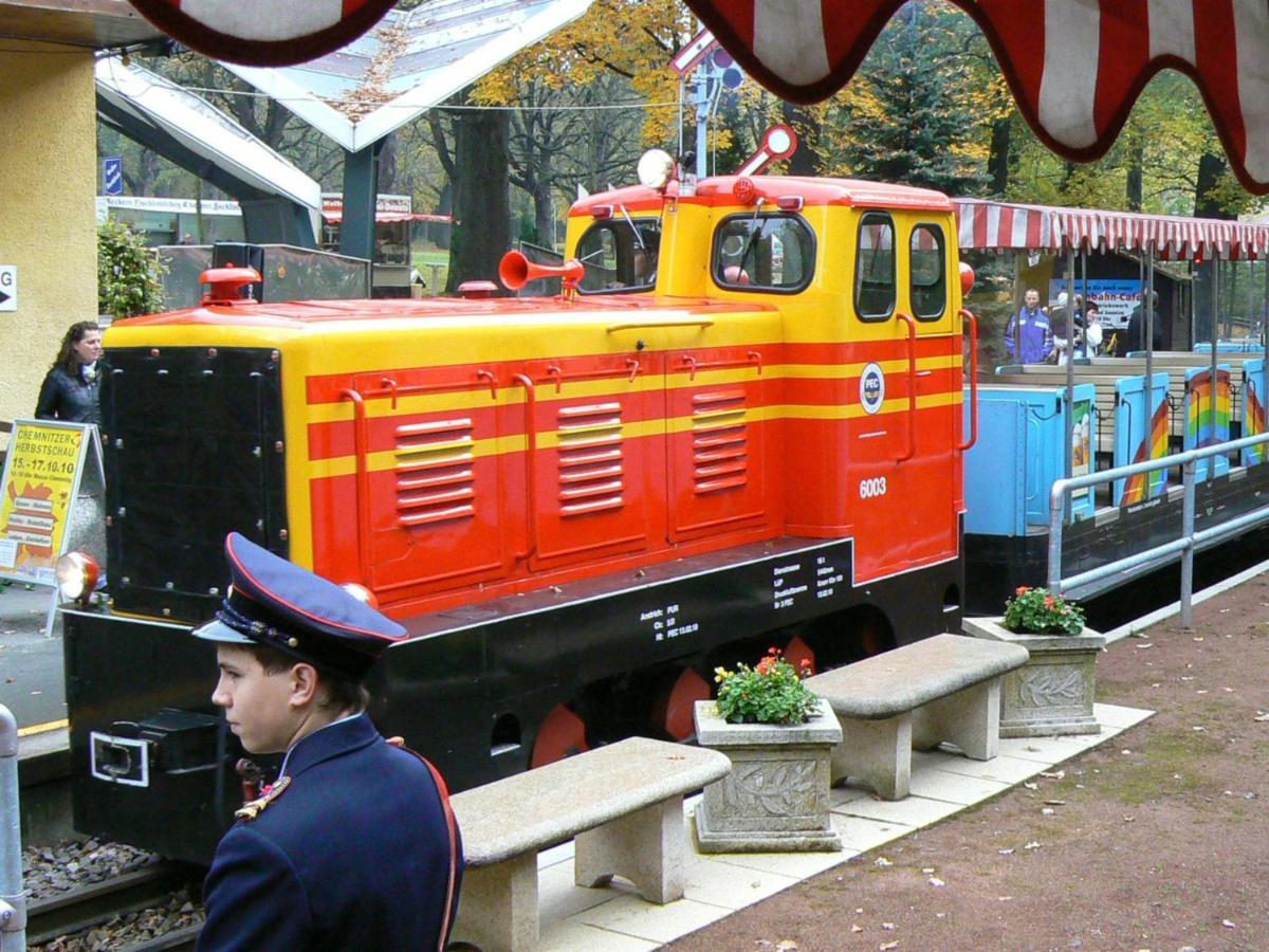 Hartmannsdorf bei Chemnitz海德飞格旅馆公寓 外观 照片